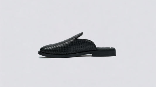 Whale Mule Black