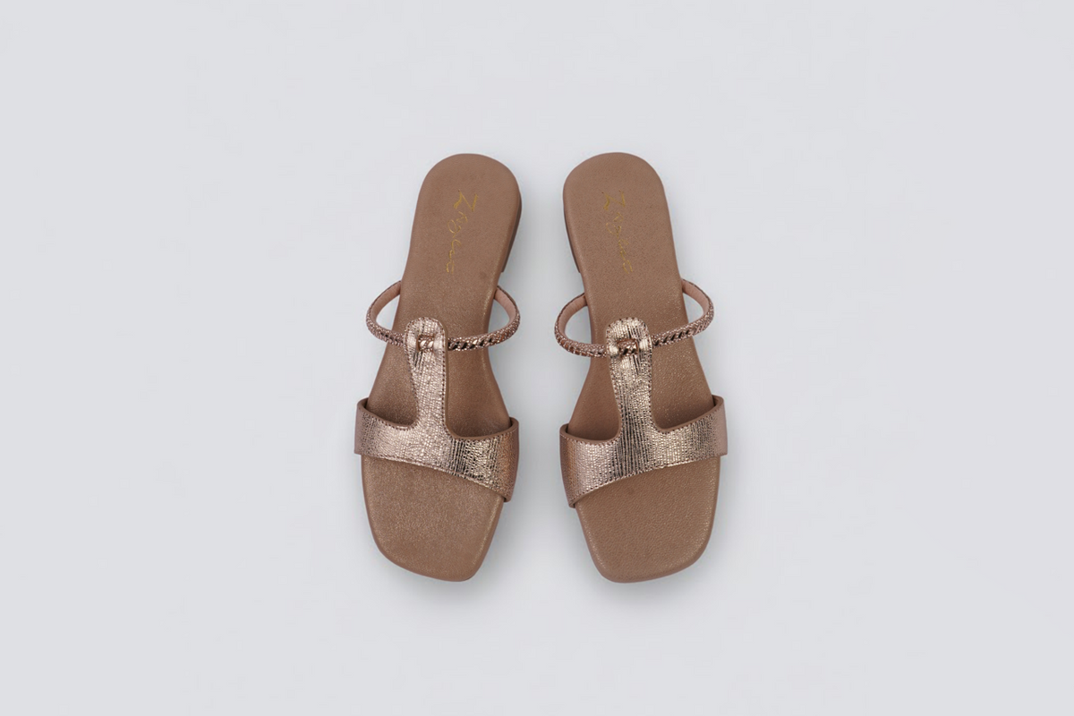 Lily Rose Gold