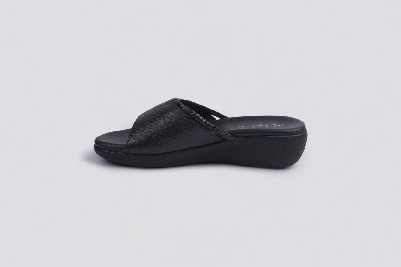Arum Jet Black