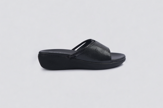 Arum Jet Black