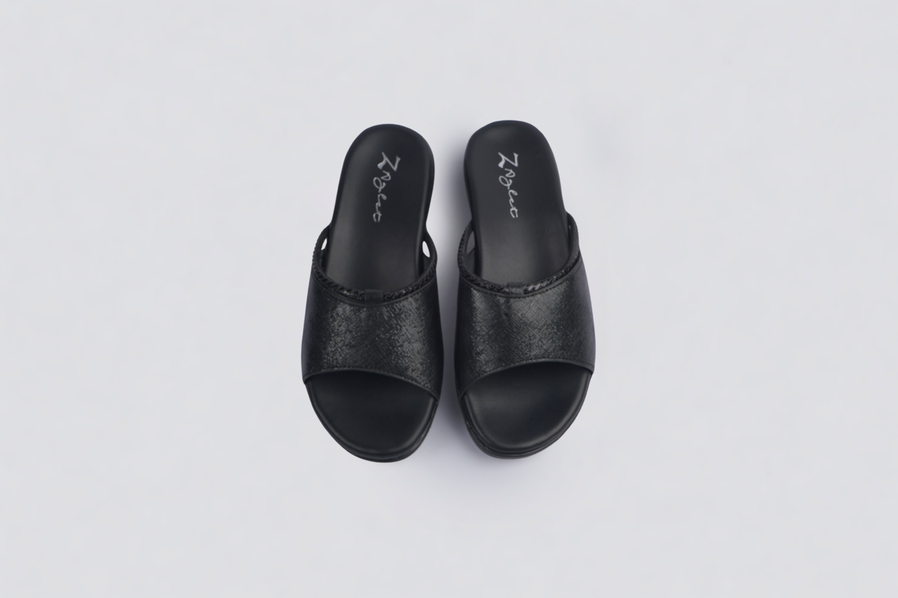 Arum Jet Black