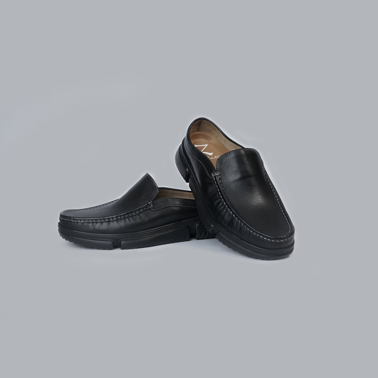 Pangolins Black