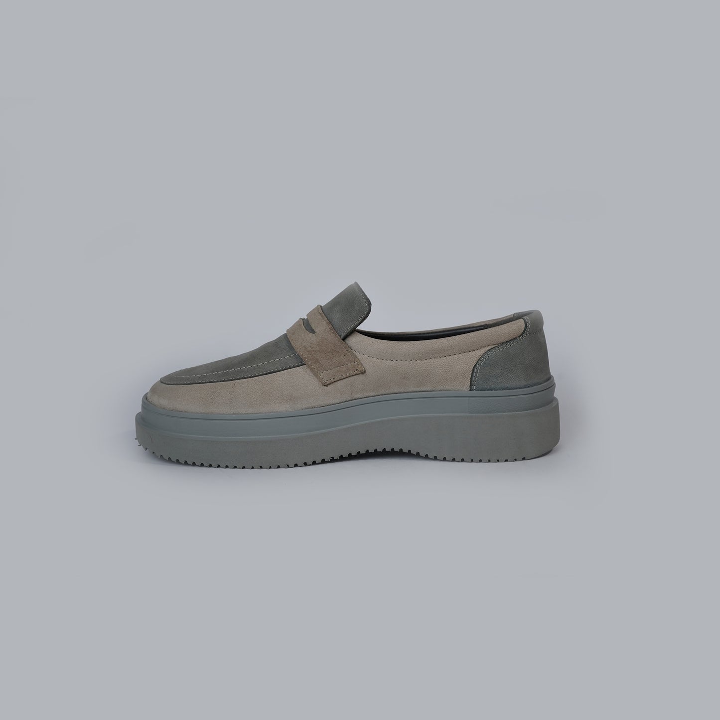 Iceberg Loafer