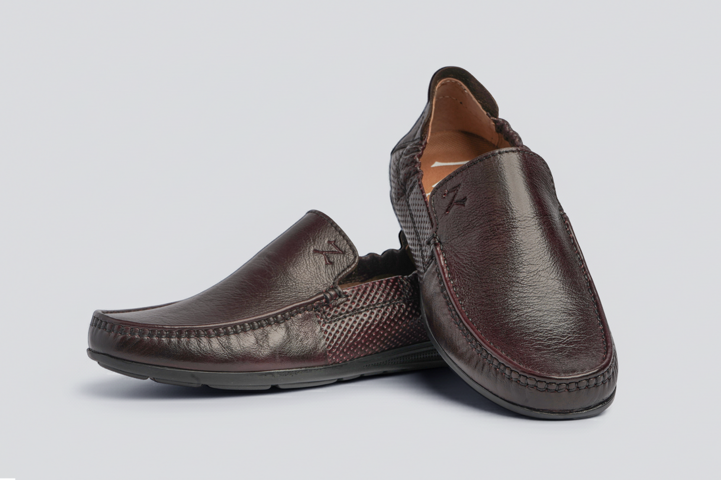 Armadillo Burgundy