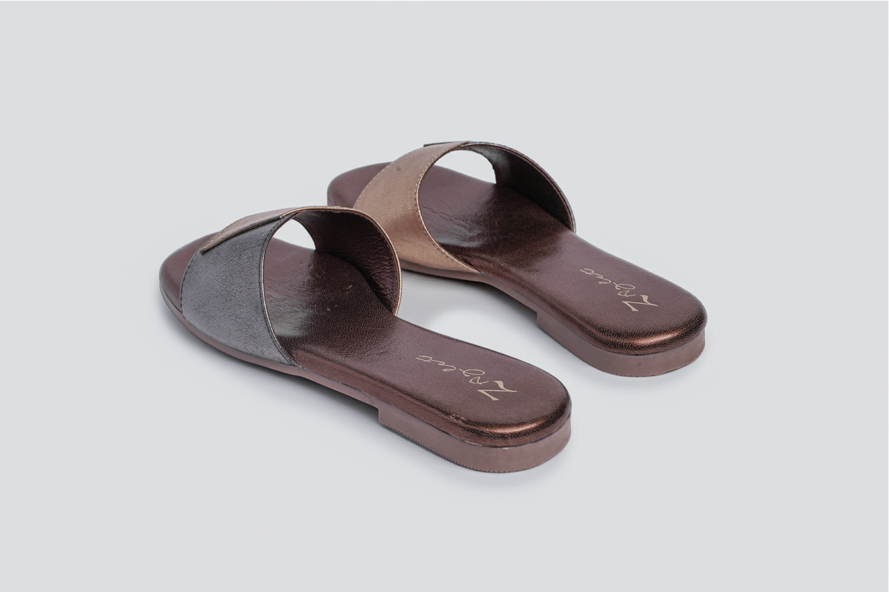 Pansy (Bronze)