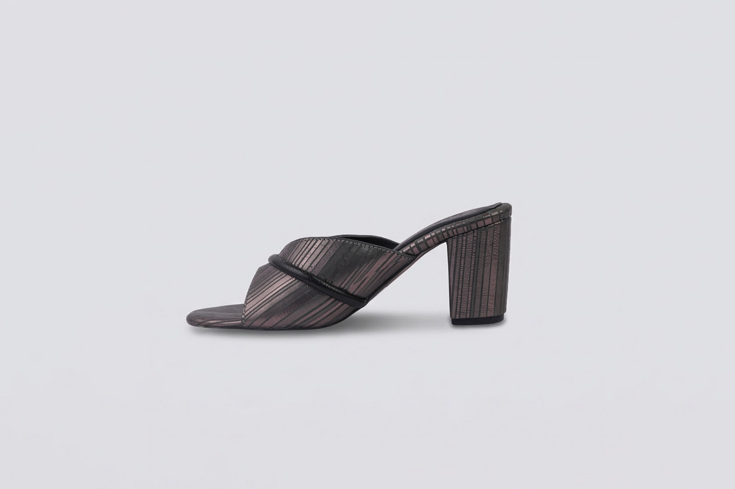 Bellflower(Black)
