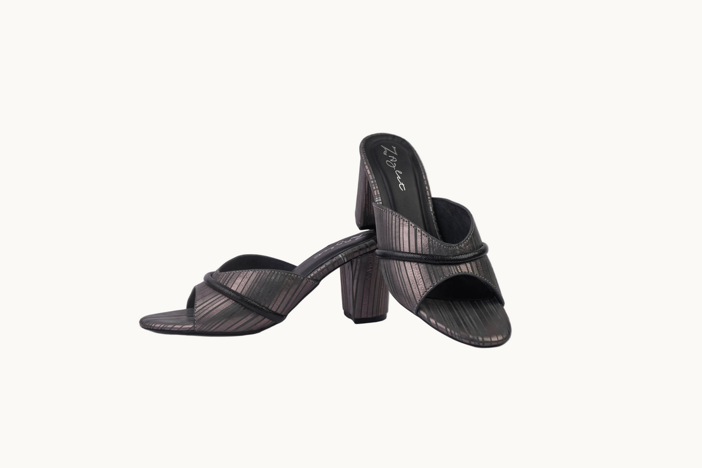 Bellflower(Black)