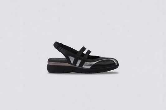 Jane Sneaker (Black)